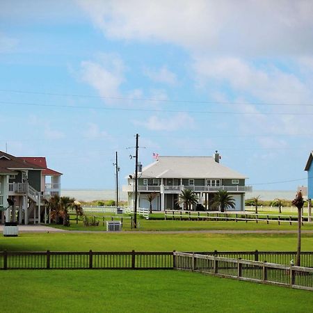 Bright Crystal Beach House, Walk To Coast! Villa Bolivar Peninsula Eksteriør bilde