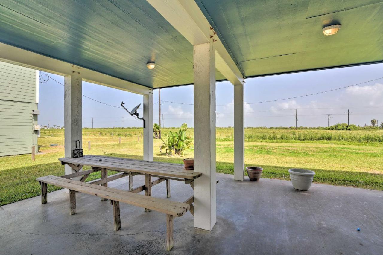 Bright Crystal Beach House, Walk To Coast! Villa Bolivar Peninsula Eksteriør bilde